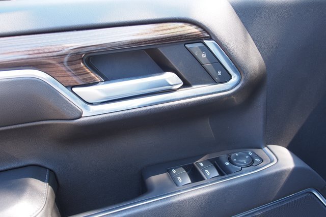 Used 2023 Chevrolet Silverado 1500 LT AWD/4WD image 19