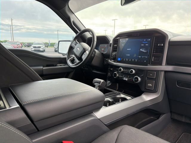 Certified 2025 Ford F150 XLT w/ Equipment Group 302A MID AWD/4WD image 21