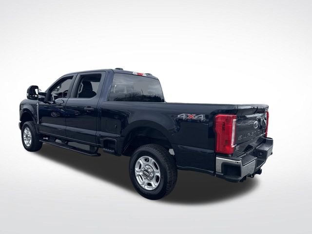 Certified 2025 Ford F250 XLT w/ Snow Plow Prep Package AWD/4WD image 3