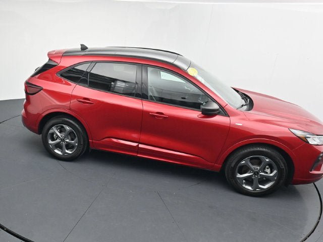 Certified 2023 Ford Escape ST-Line w/ Tech Pack #1 AWD/4WD image 33