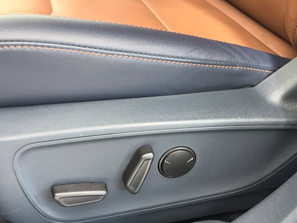 Certified 2024 Ford Maverick Lariat FWD image 26
