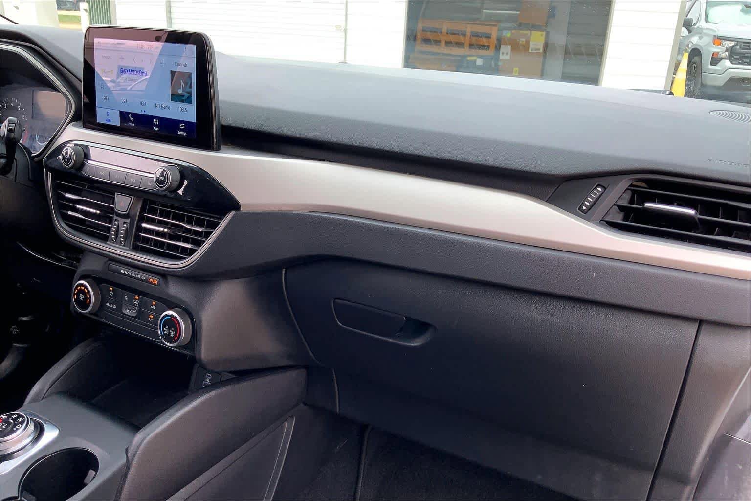 Certified 2021 Ford Escape SE FWD image 19