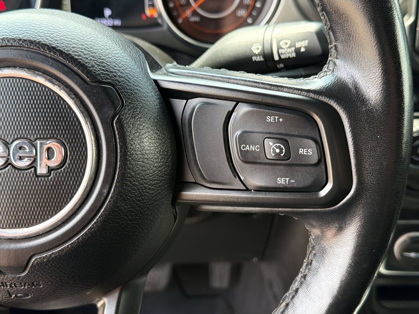 Used 2021 Jeep Gladiator Sport AWD/4WD image 16