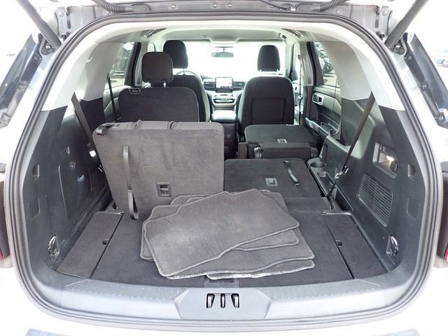 Certified 2024 Ford Explorer XLT w/ Class IV Trailer Tow Package AWD/4WD image 10
