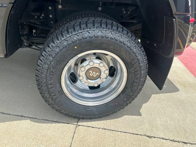 Certified 2021 Ford F350 King Ranch w/ King Ranch Ultimate Package AWD/4WD image 9