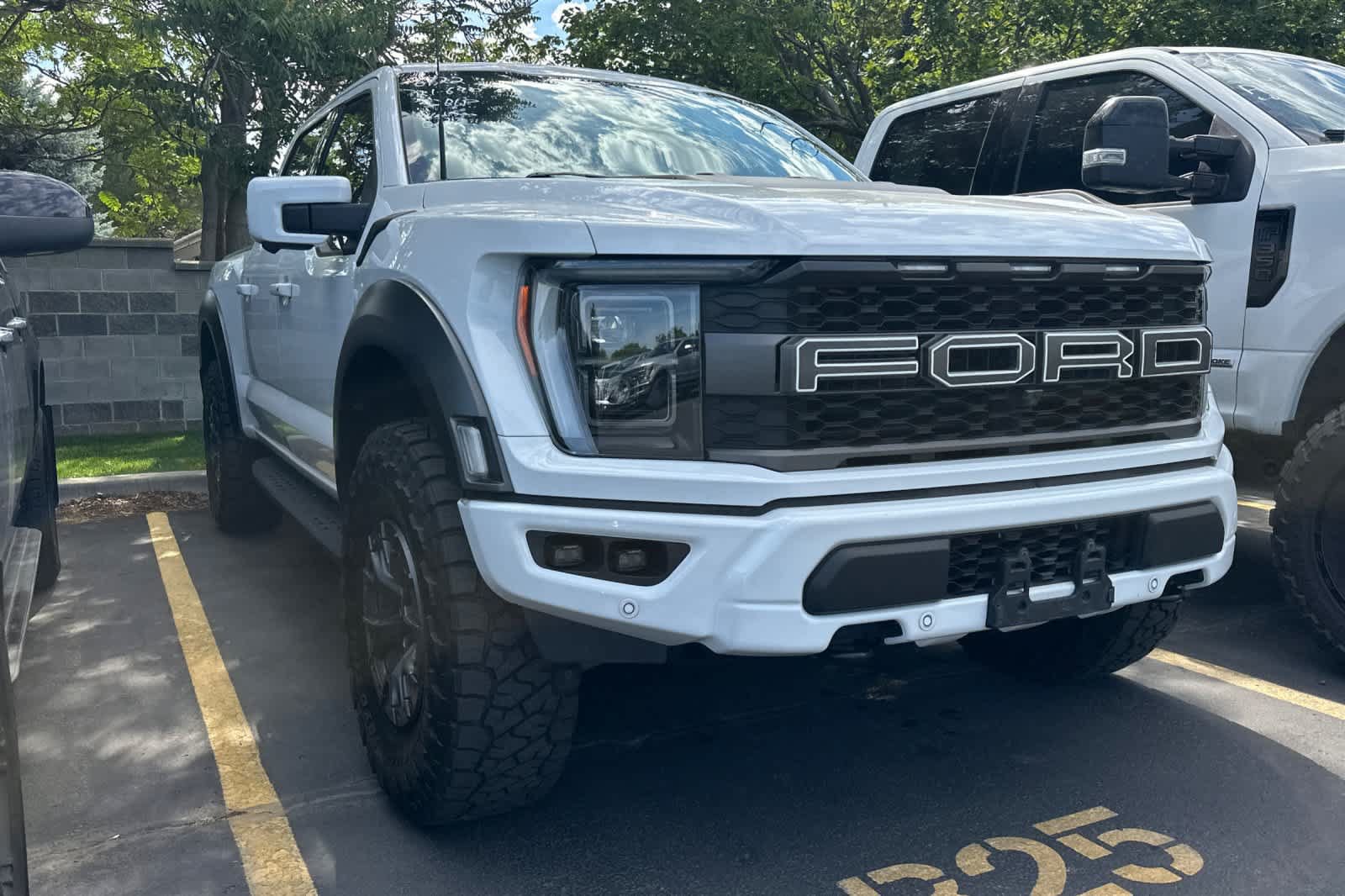 Certified 2021 Ford F150 Raptor w/ Raptor 37 Performance Package AWD/4WD image 3