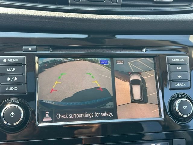 Used 2020 Nissan Rogue SV w/ Sun & Sound Touring Package AWD/4WD image 30