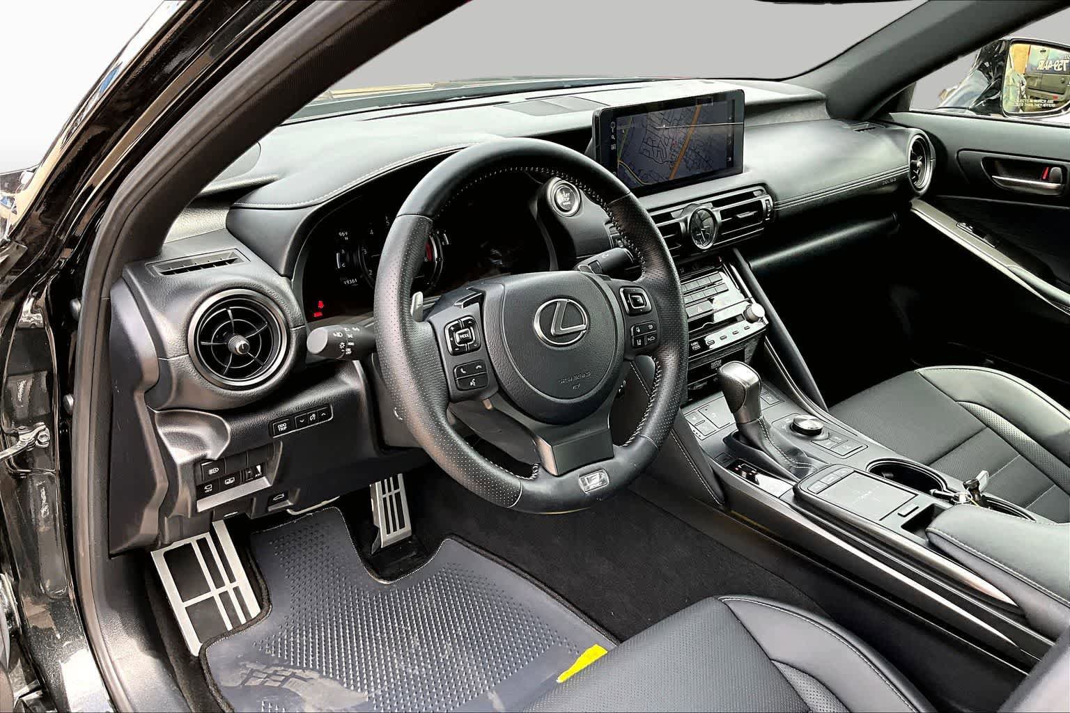 Used 2023 Lexus IS 350 F Sport RWD image 18