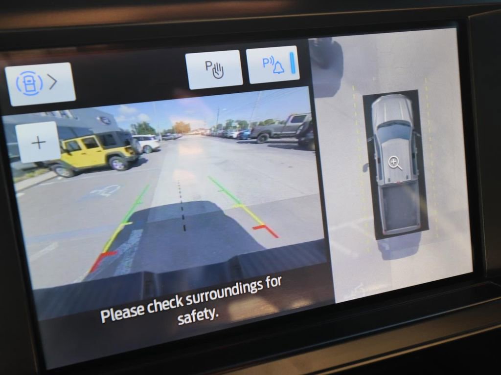 Certified 2023 Ford F350 XLT w/ 360-Degree Camera Package AWD/4WD image 4