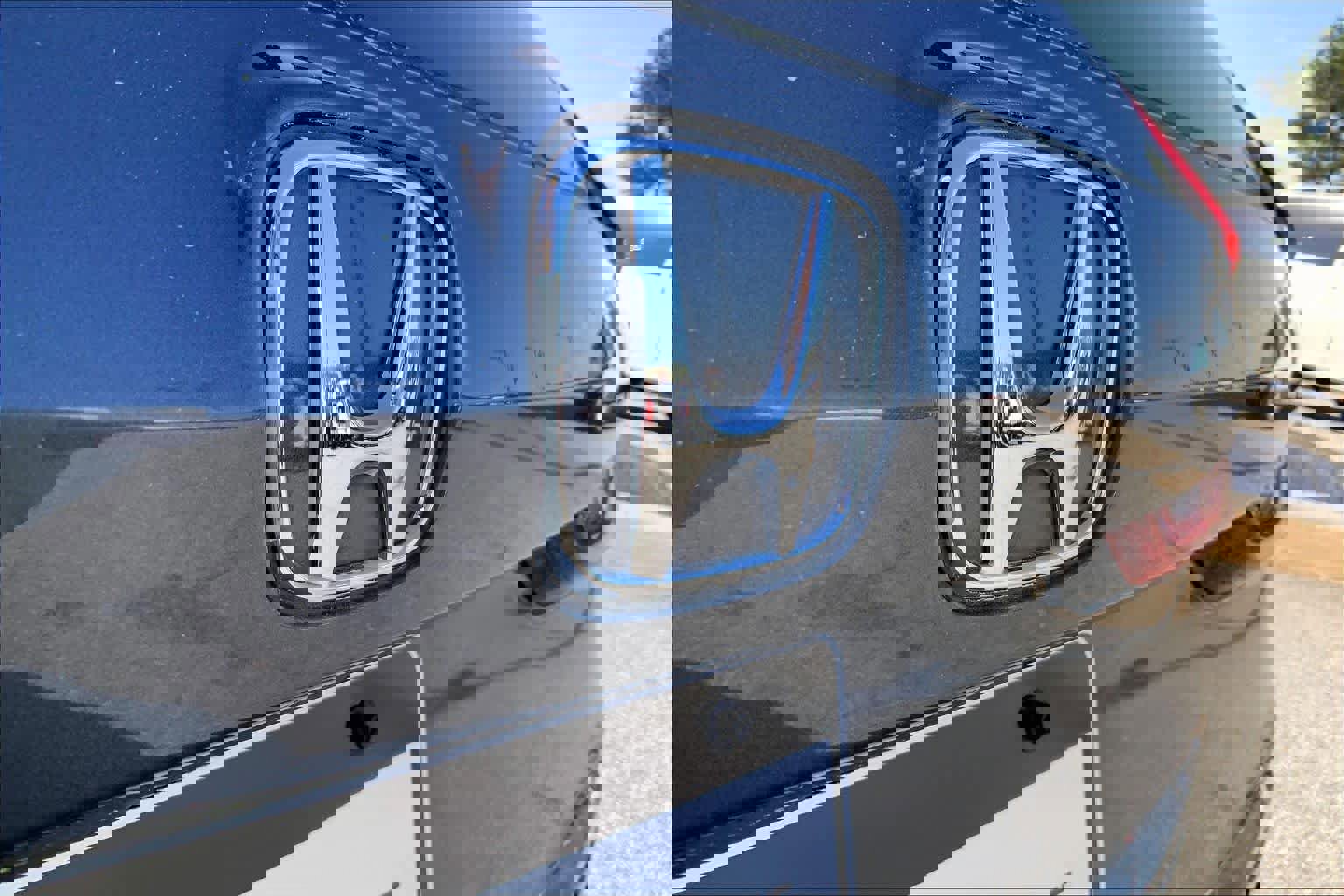 Used 2025 Honda CR-V Sport-L image 12