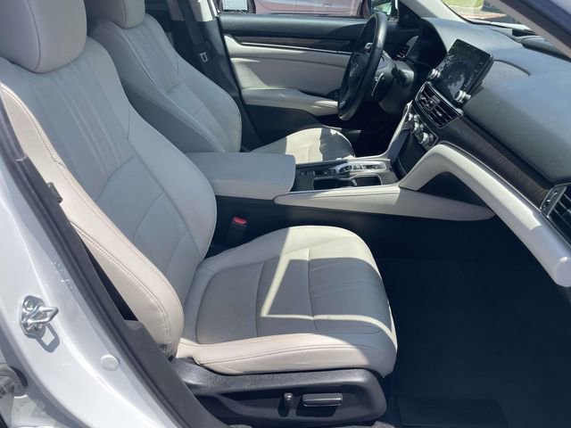Used 2022 Honda Accord Touring image 37