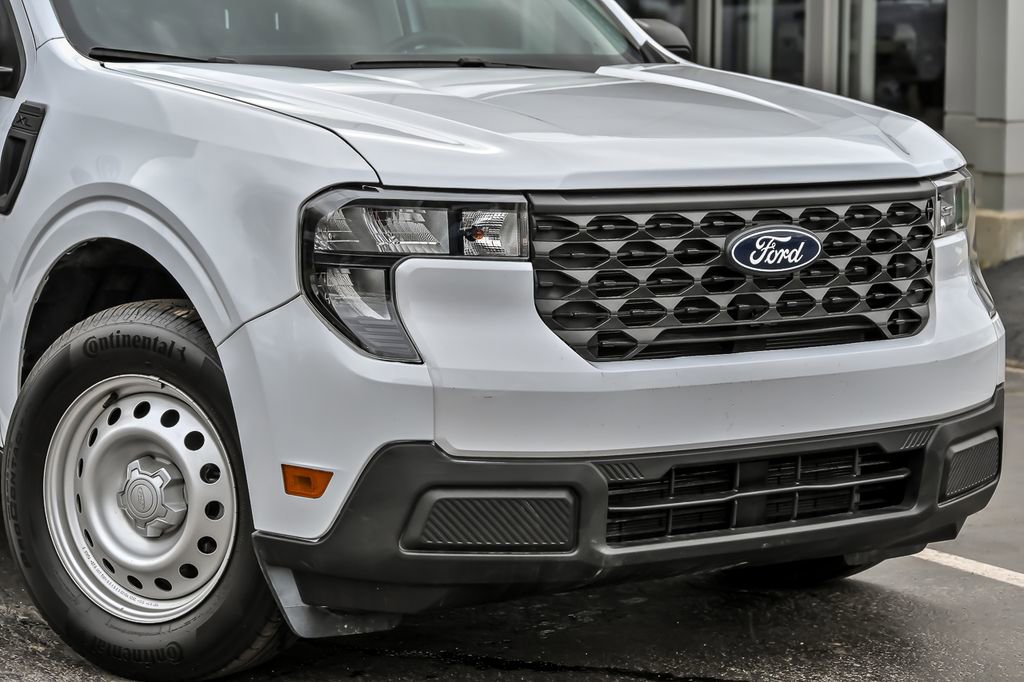 Certified 2025 Ford Maverick XL FWD image 2