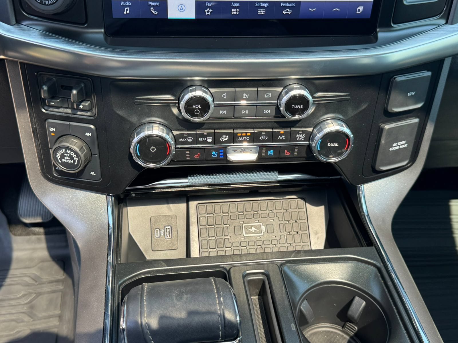 Certified 2023 Ford F150 Lariat w/ Equipment Group 502A High AWD/4WD image 32
