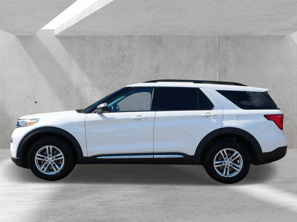 Certified 2023 Ford Explorer XLT AWD/4WD image 5