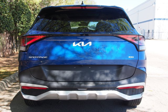 Used 2025 Kia Sportage EX w/ Premium Package AWD/4WD image 6