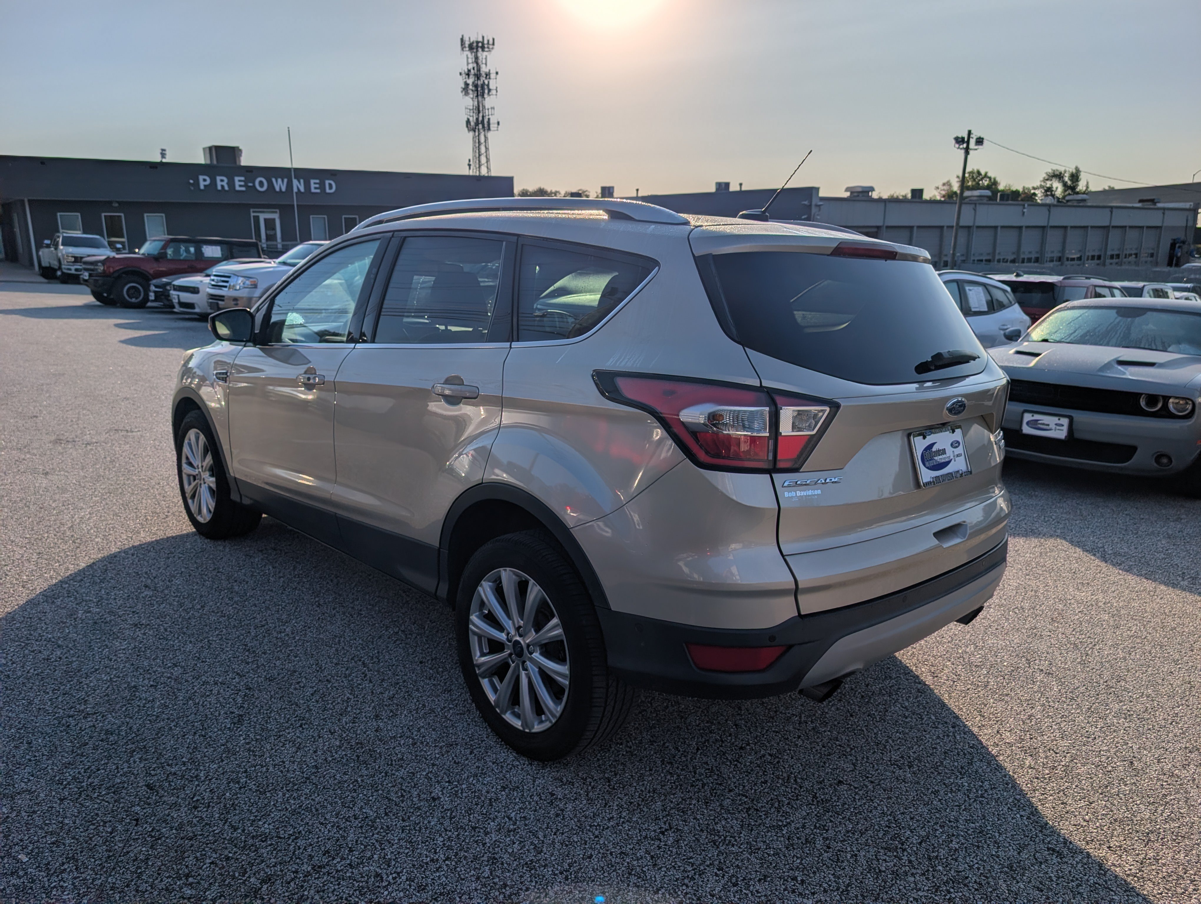 Certified 2017 Ford Escape Titanium w/ Equipment Group 301A AWD/4WD image 5