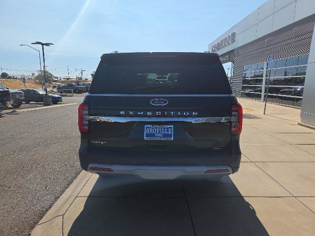 Certified 2024 Ford Expedition Limited image 4