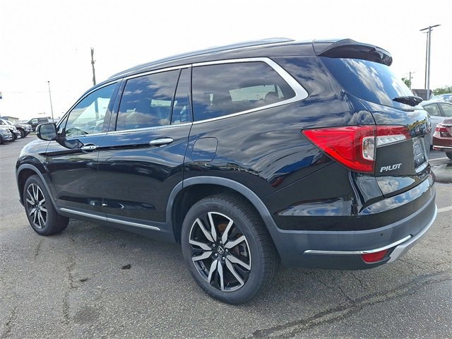 Used 2020 Honda Pilot Touring image 5