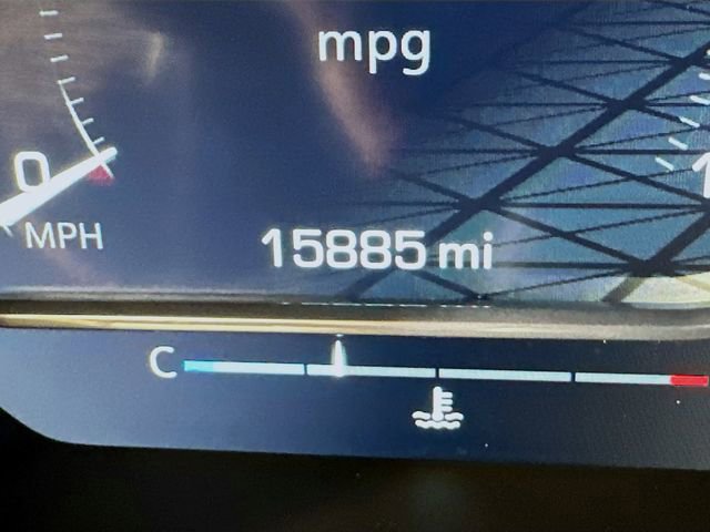 Used 2023 GMC Sierra 1500 Elevation image 23