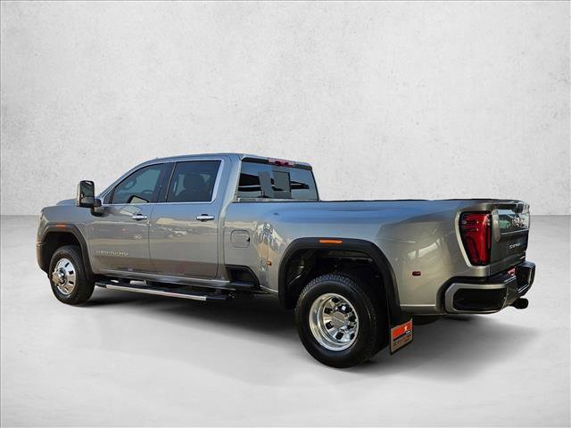 Used 2025 GMC Sierra 3500 Denali w/ Denali Reserve Package AWD/4WD image 6