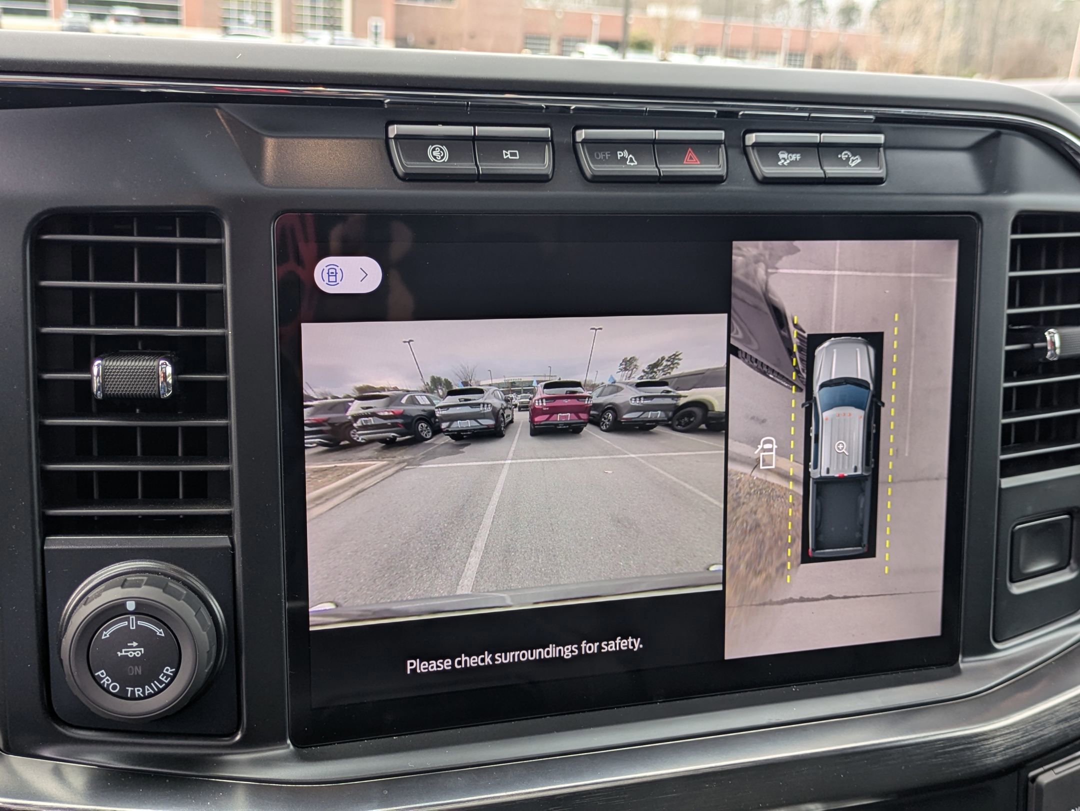 Certified 2024 Ford F250 Lariat w/ Lariat Ultimate Package image 30