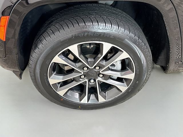 Used 2023 Jeep Grand Cherokee L Overland AWD/4WD image 34