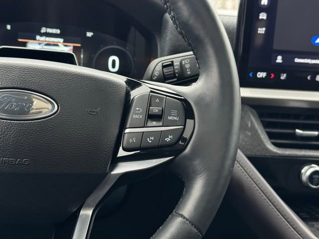 Certified 2025 Ford Explorer Platinum w/ Ultimate Package image 31