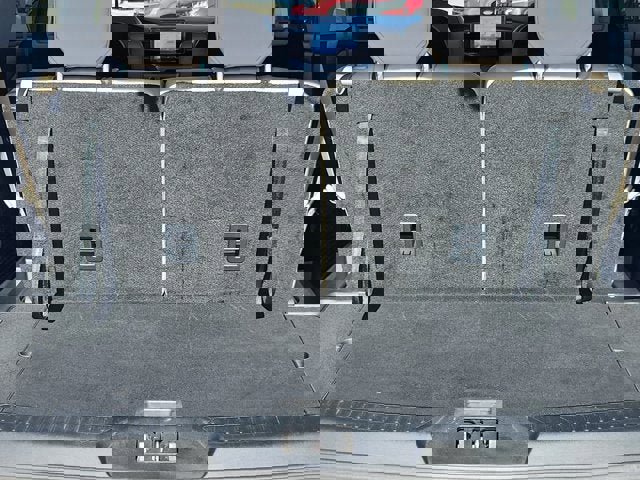 Certified 2022 Ford Explorer XLT w/ Equipment Group 202A image 16