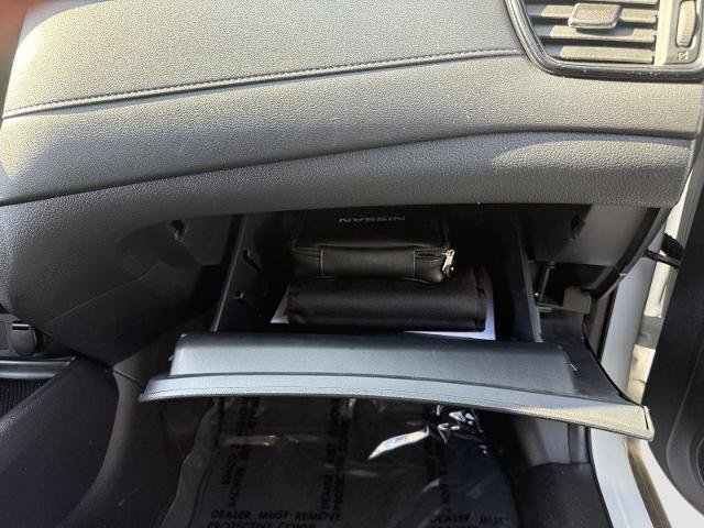Used 2020 Nissan Rogue S w/ Special Edition Package AWD/4WD image 18