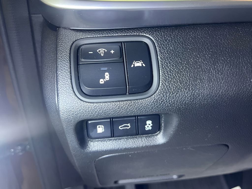 Used 2020 Kia Optima LX FWD image 20