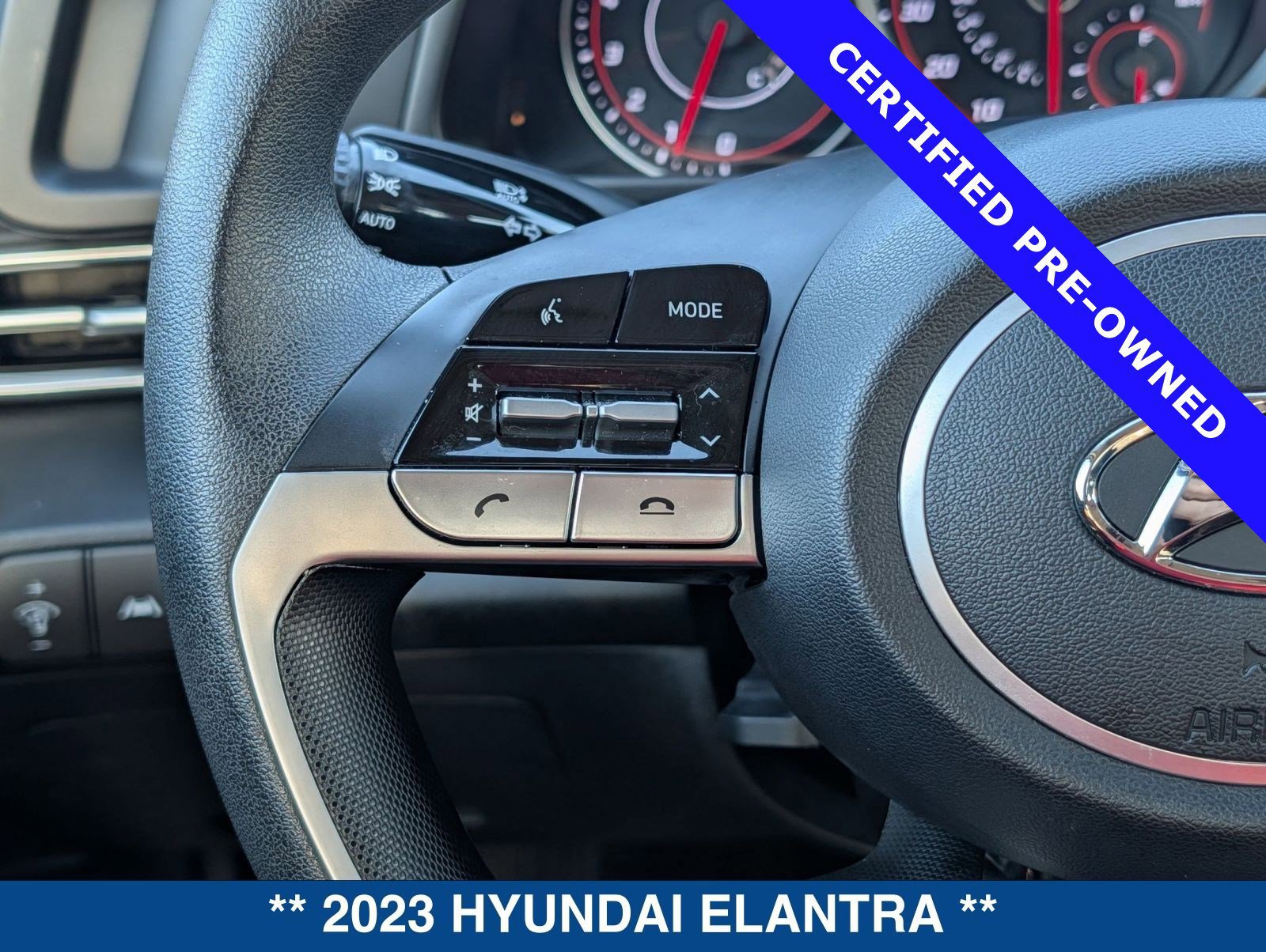 Used 2023 Hyundai Elantra SEL image 22