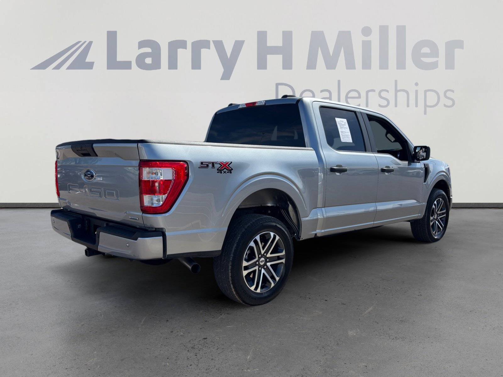 Certified 2023 Ford F150 XL w/ STX Appearance Package image 5