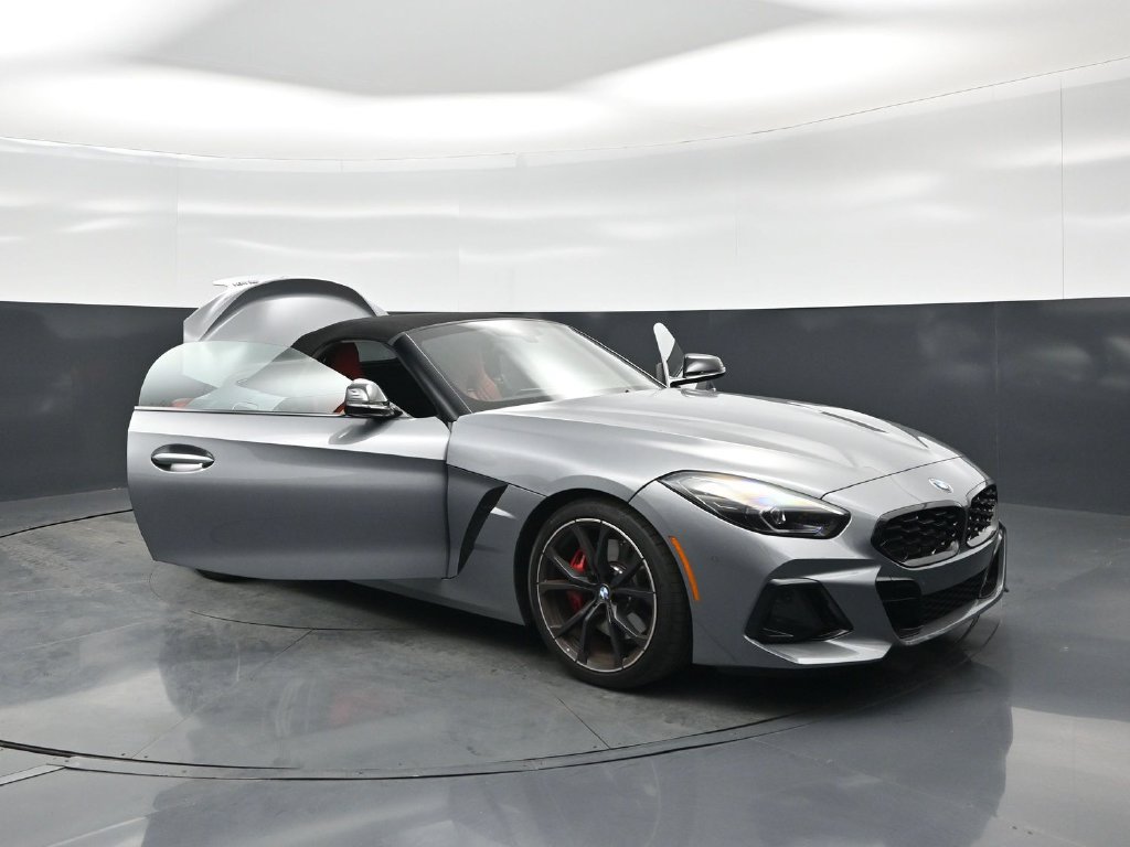 Used 2025 BMW Z4 M40i w/ Edition RWD image 28