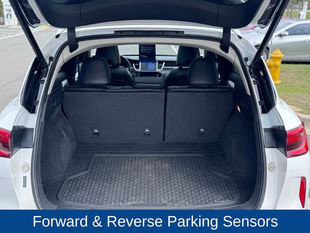 Used 2019 INFINITI QX50 Essential w/ Premium Heat Package image 7