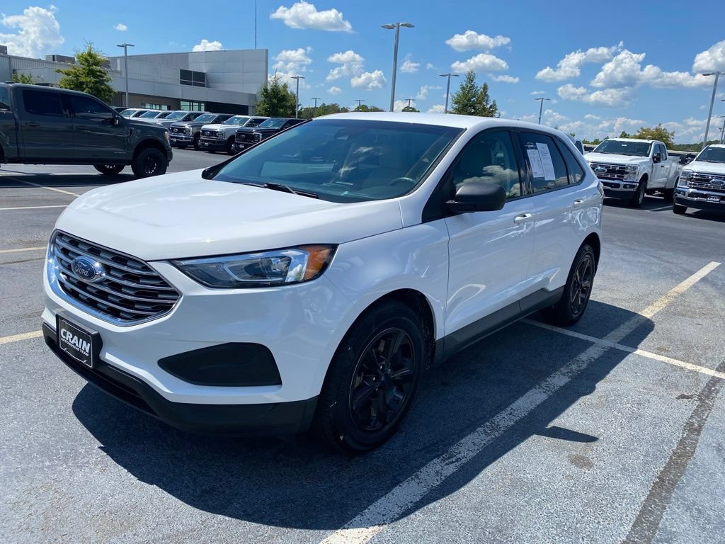 Certified 2021 Ford Edge SE FWD image 3