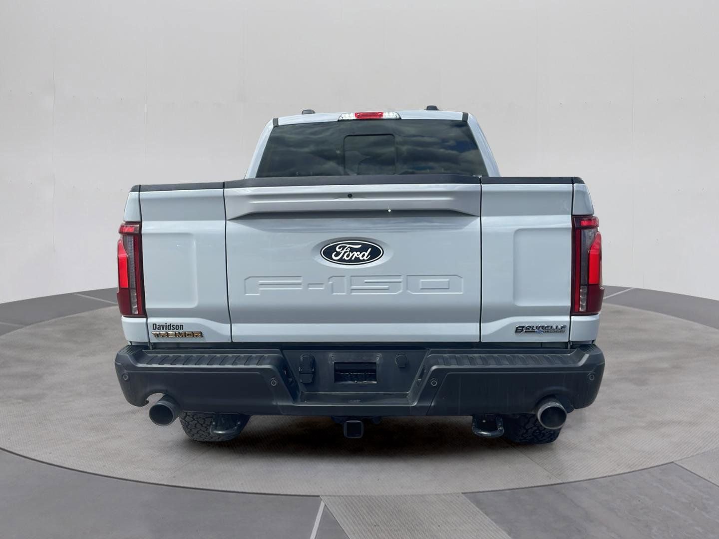 Certified 2024 Ford F150 Tremor w/ Equipment Group 402A High AWD/4WD image 4