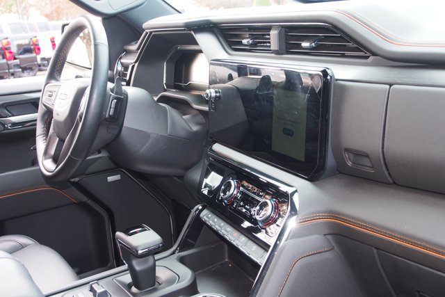 Used 2025 GMC Sierra 1500 AT4 w/ AT4 Premium Package image 11