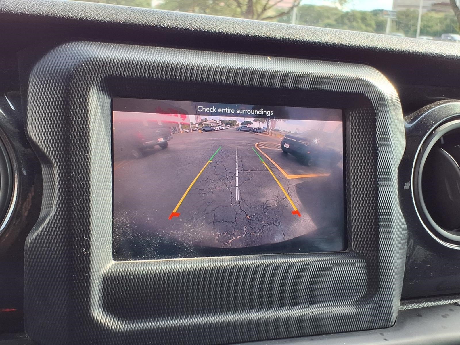 Used 2020 Jeep Wrangler Unlimited Sport AWD/4WD image 13