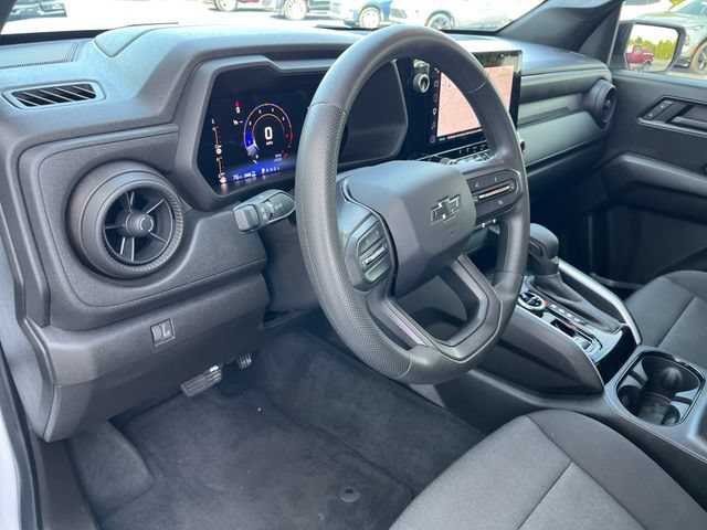 Used 2023 Chevrolet Colorado Trail Boss w/ Technology Package AWD/4WD image 14
