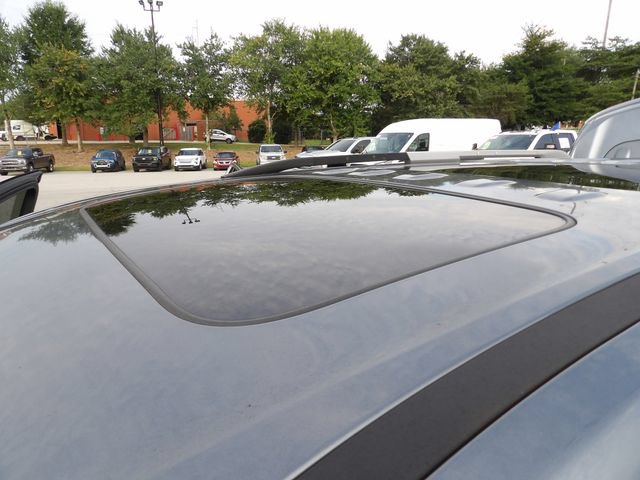 Used 2018 Chevrolet Traverse LT FWD image 15