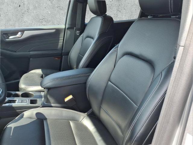 Certified 2023 Ford Escape Platinum AWD/4WD image 22