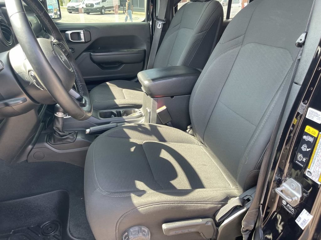 Used 2022 Jeep Gladiator Sport AWD/4WD image 27