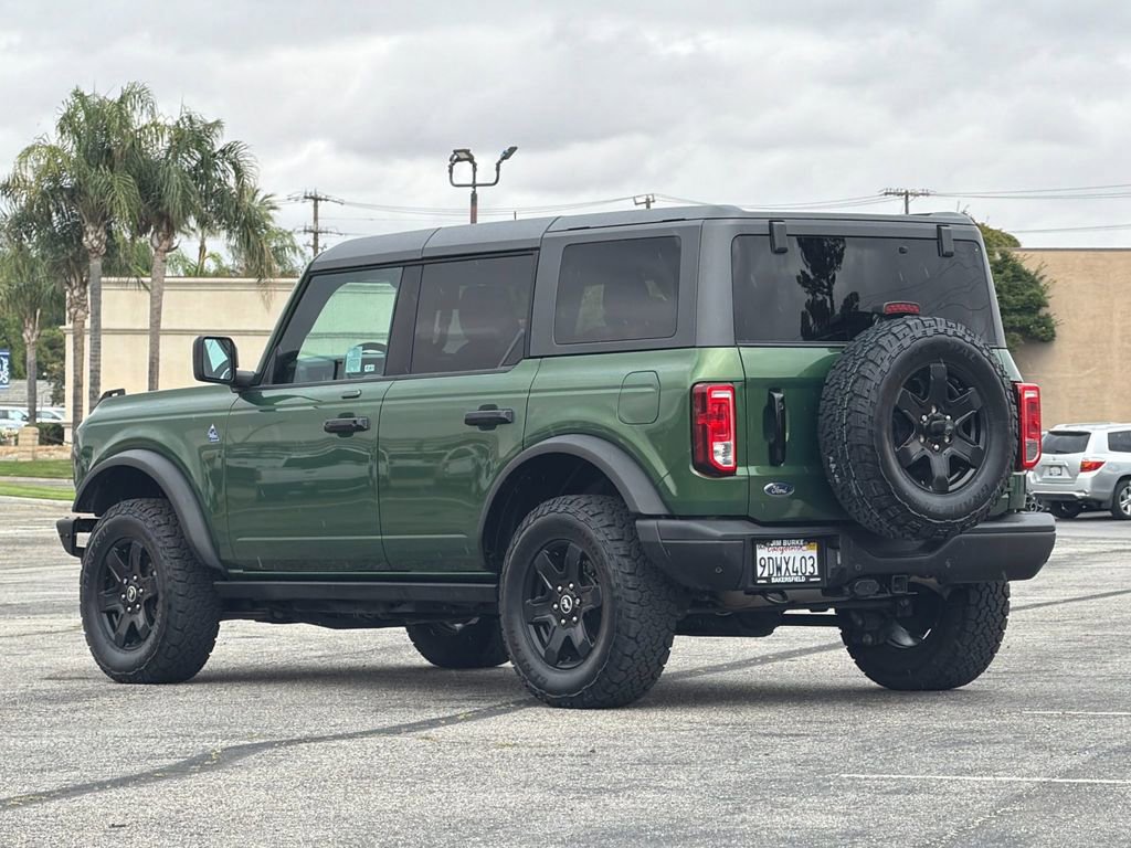 Certified 2022 Ford Bronco Black Diamond image 3