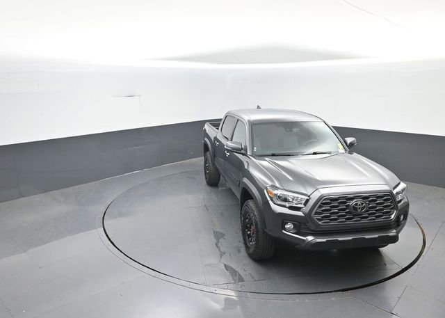 Used 2023 Toyota Tacoma TRD Off-Road AWD/4WD image 27