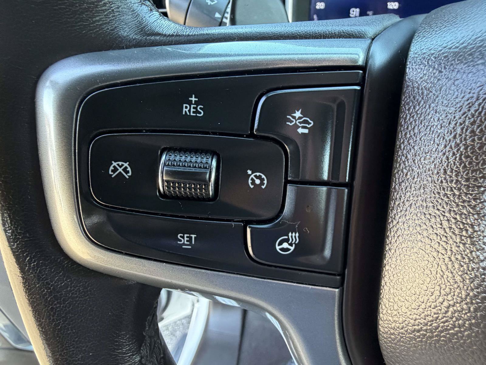 Used 2023 Chevrolet Silverado 1500 LTZ w/ LTZ Premium Package AWD/4WD image 14