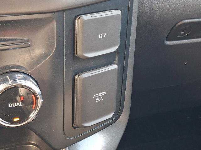 Certified 2025 Ford F150 Tremor AWD/4WD image 26