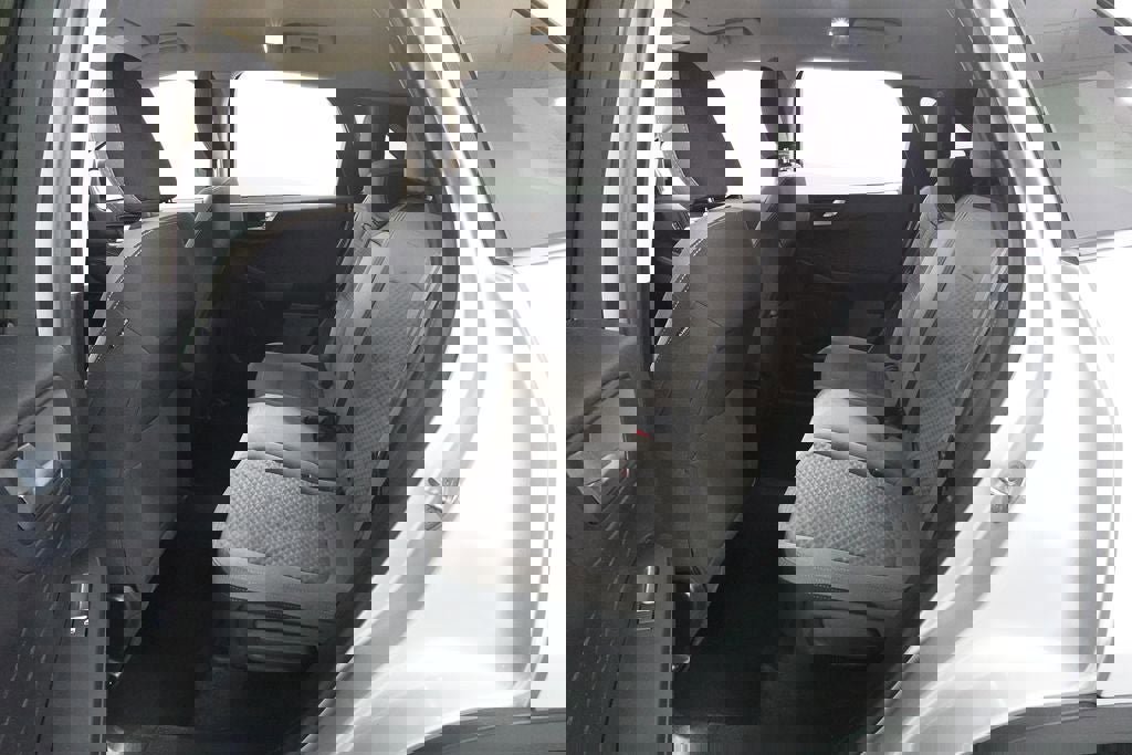 Certified 2020 Ford Escape SE image 26