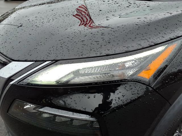 Used 2021 Nissan Rogue S image 15