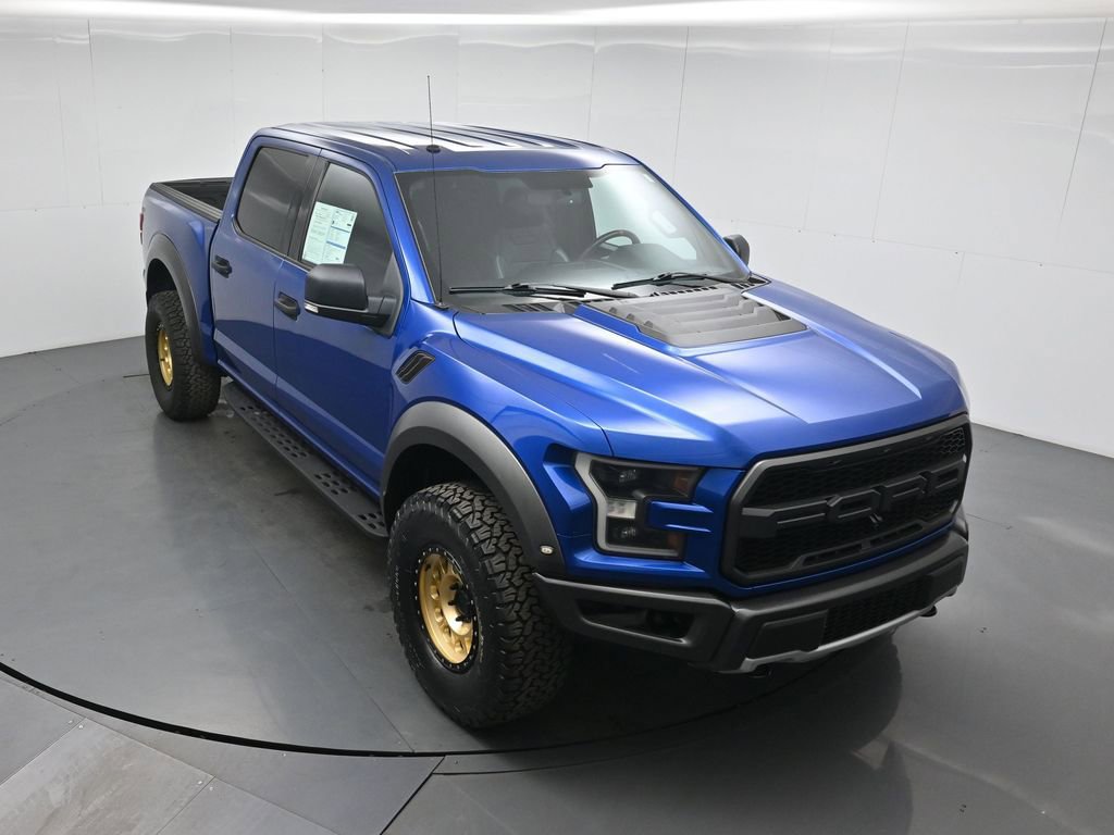 Certified 2017 Ford F150 Raptor w/ Equipment Group 801A Mid image 38