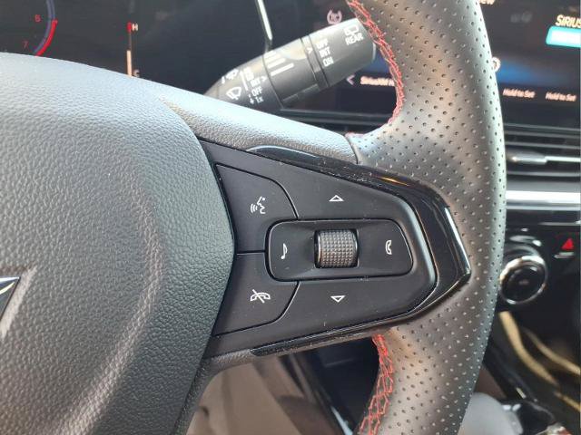 Used 2025 Chevrolet Trax RS w/ Driver Confidence Package FWD image 23